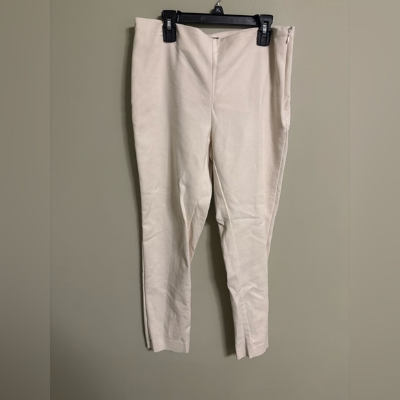 Vince Camuto Pants - Vince Camuto Women's White Side Zip Up dress pants Size 6 Mid Rise Ankle